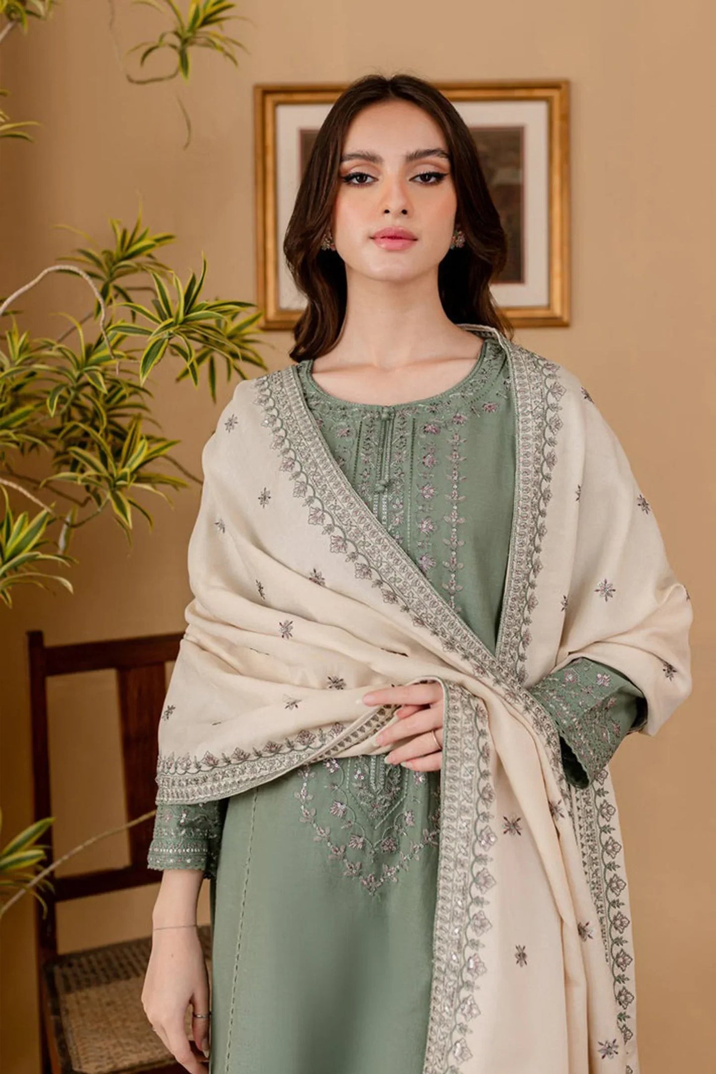 premium 3-piece embroidered suit|E74
