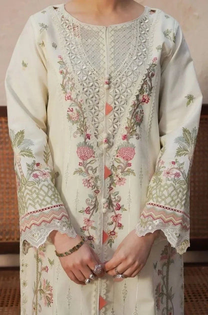 White Qalamkar|E44