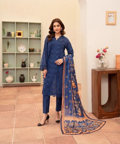 Navy blue embroidered Chikankari lawn|E60
