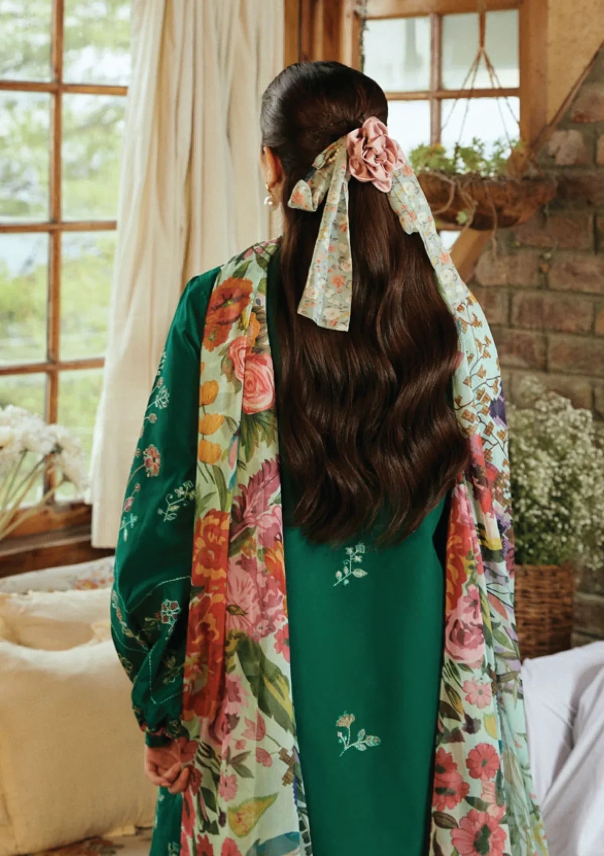 Zara Shahjahan Coco Green|E71