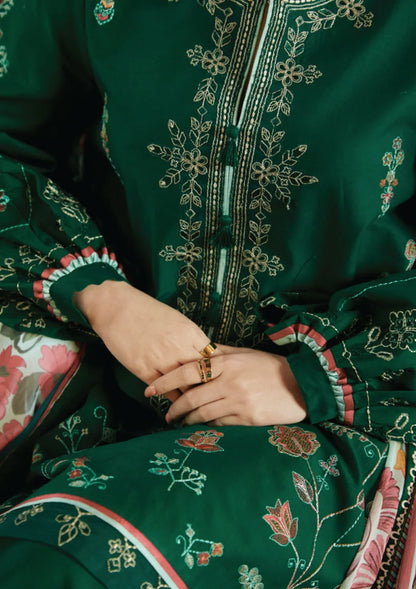 Zara Shahjahan Coco Green|E71