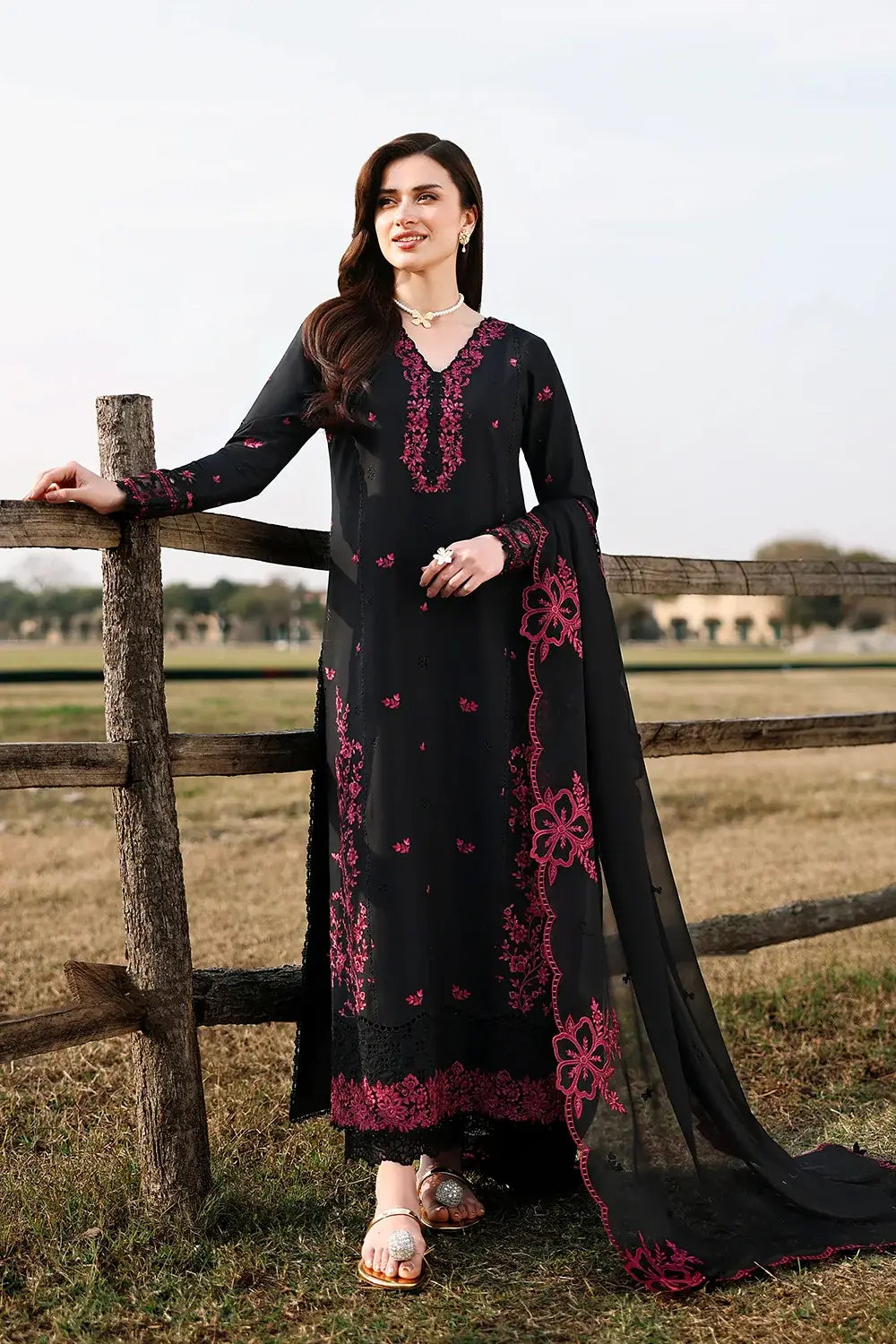 AZURE  Black Cherry|E22