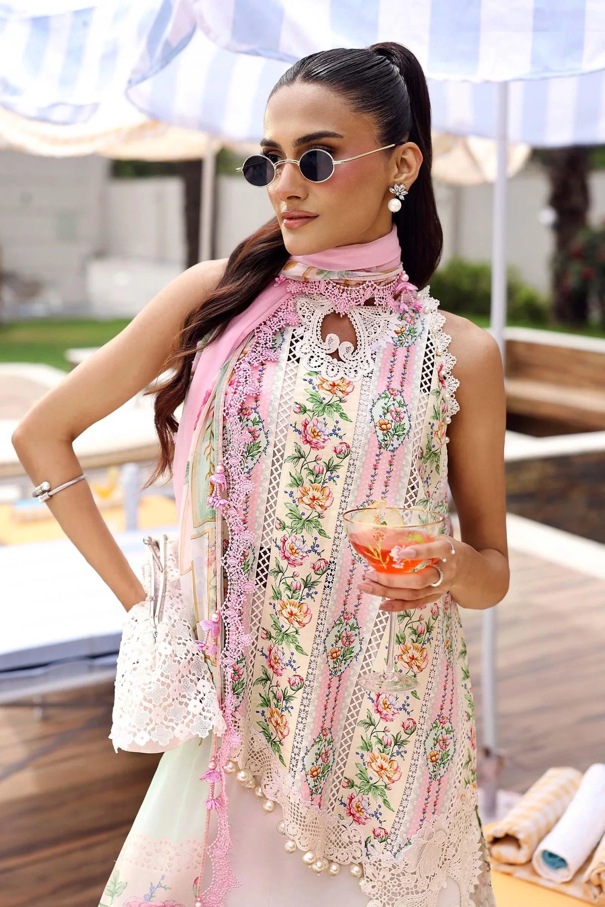 Maria B M Prints -E 12