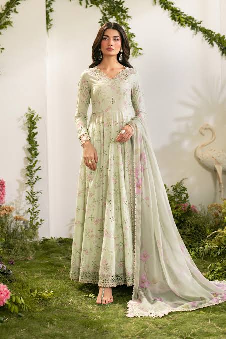 Iznik Green 3Pc Lawn Dress|E38