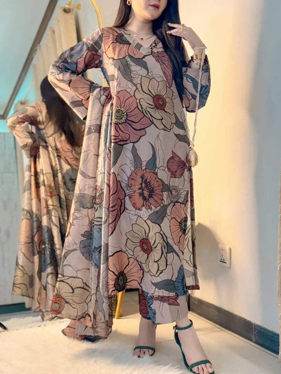 Floral print lawn suit 3-piece stitched|E92