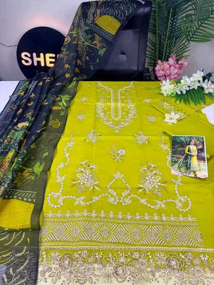Talia Luxury Lawn|E68