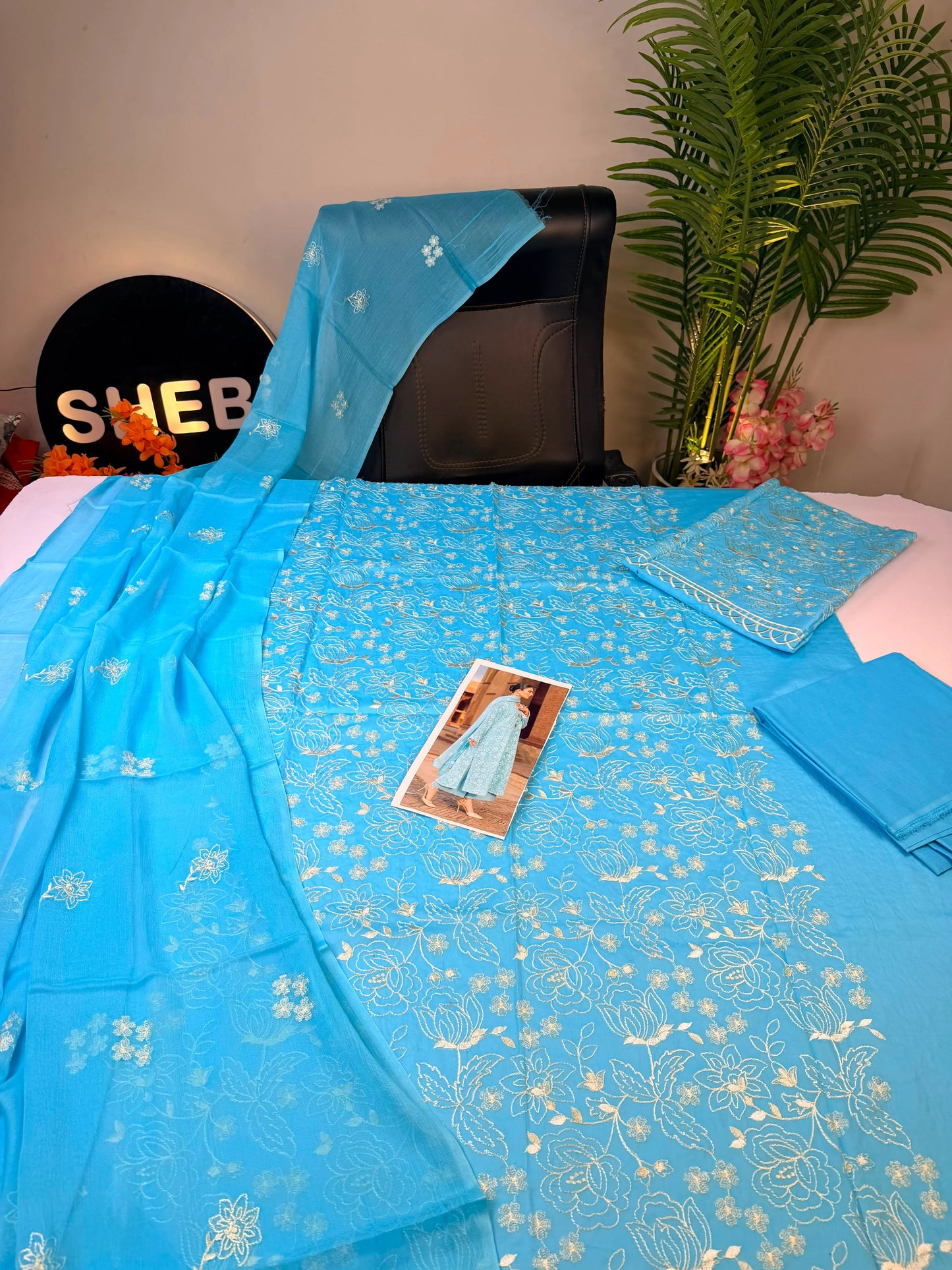 Bareeze light blue|E81