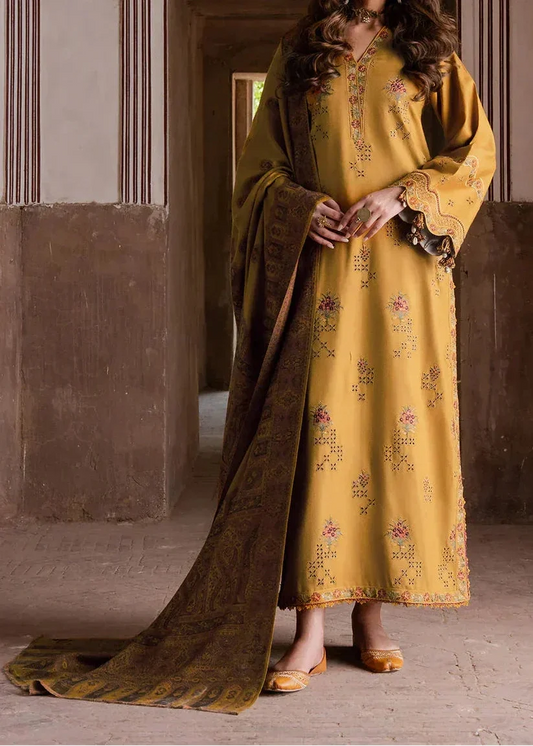 Izel-3PC Lawn Embroidered |E75