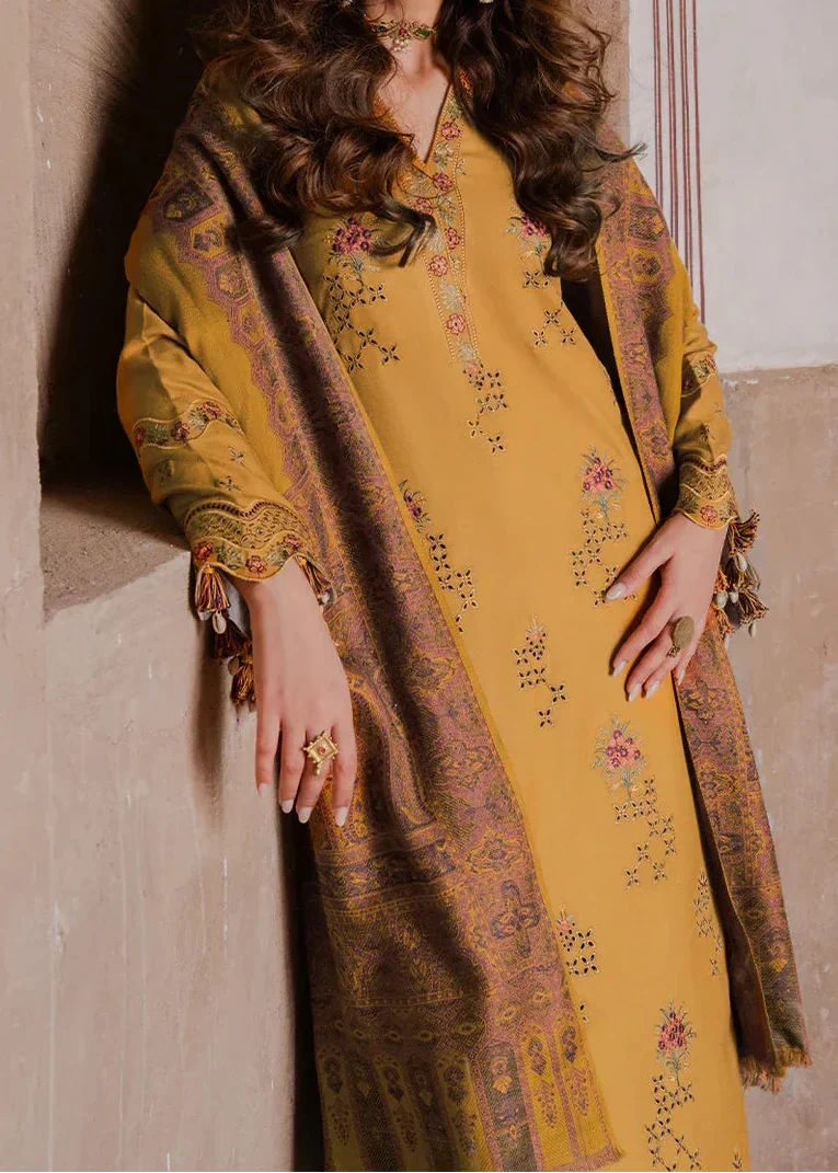 Izel-3PC Lawn Embroidered |E75